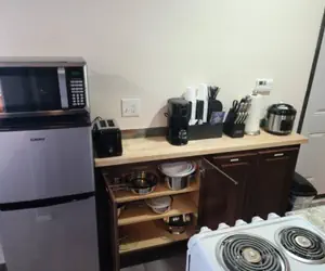 Photo 3 - Private Studio near Grand Canyon w Full Kitchen