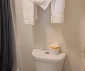 Photo 4 - Private Studio near Grand Canyon w Full Kitchen