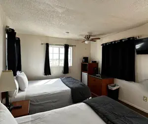 Photo 3 - 071A Private Suite Getaway near Grand Canyon Sleeps 6