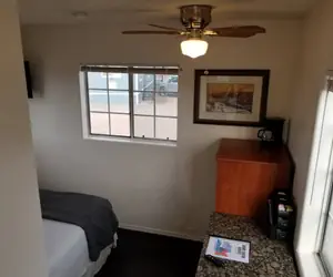 Photo 2 - Affordable Getaway near Grand Canyon Sleeps 4