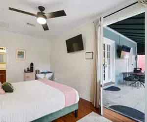 Photo 4 - The White Guest House