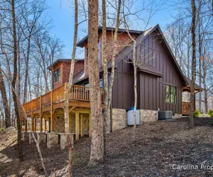 Photo 5 - Happy Bear - Lake Lure Cottage Hot Tub & Fire Pit