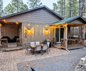 Photo 3 - Relax & Recharge in Cozy Pinetop 2BR Retreat