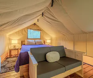 Photo 3 - Group Glamping: Luxury Tents Near Gburg and PF