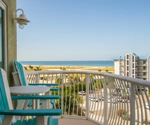 Photo 2 - Slow M'Ocean Penthouse - Treasure Island, FL 🌴