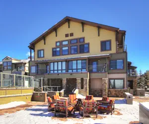 Photo 3 - 2759 Slopeside