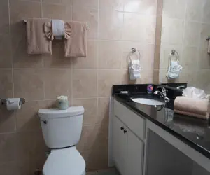 Photo 5 - Newly Renovated 102 2BD Condo with Riverview Balcony