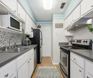 Photo 5 - Dog Friendly Forest Ridge Condo Close to Beach