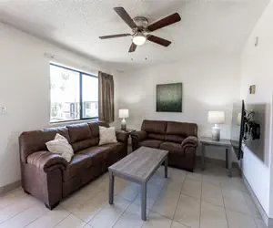 Photo 3 - 1 bedroom apartment with hot tub!