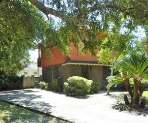 Photo 2 - Ariel East Duplex