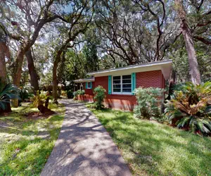 Photo 3 - Beach Oaks