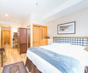 Photo 2 - Bear Creek Lodge 305B