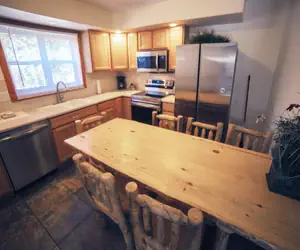 Photo 3 - Timber Creek Chalets: 8