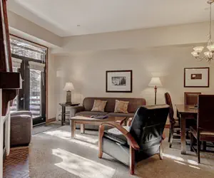 Photo 4 - Cirque 1 Bedroom + Den Condo #108