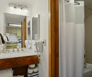 Photo 5 - Foxpine 1 Bedroom Condo #205/207