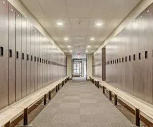 Photo 5 - Mountain Plaza Hotel Style Room with 2 Beds #703