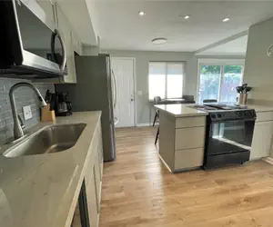 Photo 3 - Carnation House