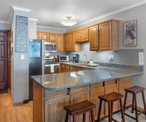 Photo 5 - West End Winner - Hot Tub, Parking, Open Kitchen & Living Space