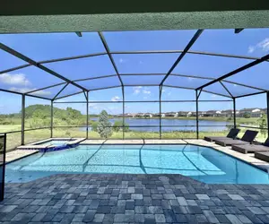 Photo 2 - 202KB - Balmoral Resort