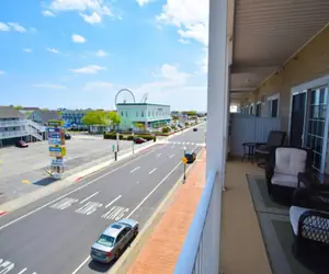 Photo 2 - Sea Bright 205