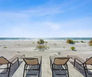 Photo 4 - Las Hermanas 3