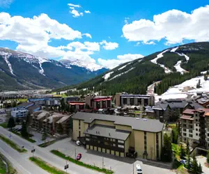 Photo 2 - BE306A Bridge End Hotel Room