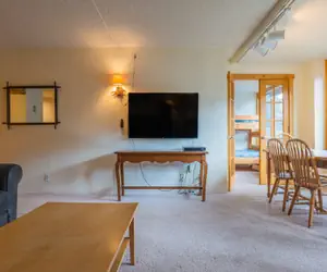 Photo 5 - SH301 Summit House