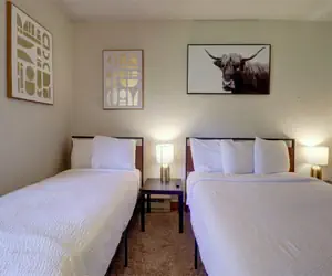 Photo 4 - AN104A Anaconda Hotel Room