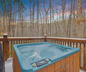 Photo 2 - Hooks Haven