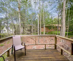 Photo 5 - Poconos Chalet newly renovated, great location