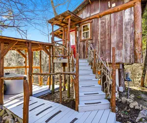 Photo 4 - Creekside Treehouse