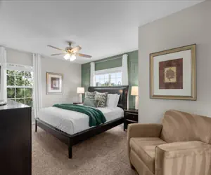 Photo 3 - Elegant 5 Bed With Private Splash Pool