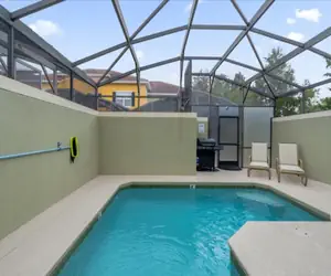 Photo 4 - Elegant 5 Bed With Private Splash Pool