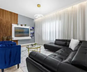 Photo 5 - 5 Bed Spacious Home With Private Splash Pool