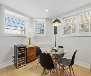 Photo 4 - Newly Renovated 3BR 2BA in Heart of Andersonville