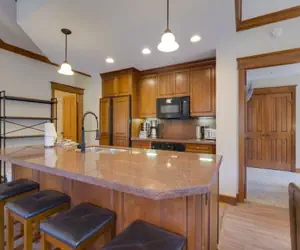 Photo 3 - Mill Club 3 Bedroom Condo #411