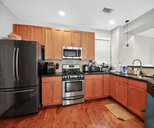 Photo 3 - Stylish Houston Heights House