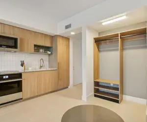 Photo 5 - Stylish Downtown Miami Studio | Bay Views & Prime Location