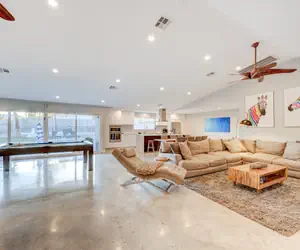 Photo 4 - One of a Kind with Private Pool, Spa, Volleyball, Game Room, Life size Chess