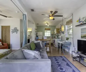 Photo 2 - Spanish Bungalow Guest House