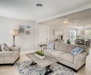 Photo 2 - Between the Waves Cottage by the Sea