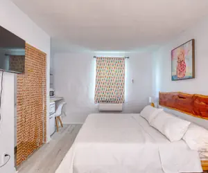 Photo 2 - Pineapple Shores 11 Retro Inn