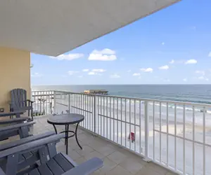 Photo 2 - Ocean Oasis Oceanfront Pool, Balcony & Hot Tub