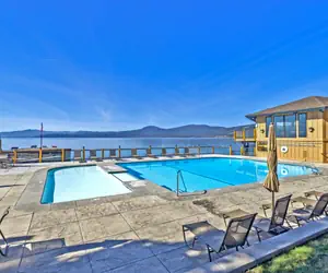 Photo 2 - VIP lakefront condo in Brockway Springs Resort