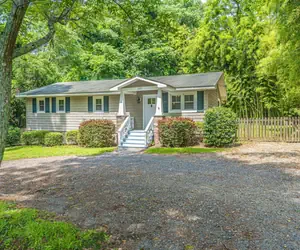 Photo 3 - Maine Avenue: Downtown Southern Pines