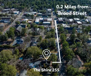 Photo 2 - The Shire 255 D - Solitude