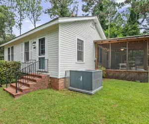 Photo 2 - Colgan Cottage in Horse Country