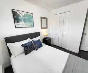 Photo 5 - Cozy Pet Friendly home near CP WP and Downtown