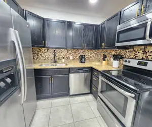 Photo 5 - Renovated College Park 3/2 Sleeps10 close to WP