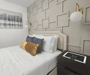 Photo 5 - Renovated Comfy Downtown Orlando Duplex. Sleeps 8.